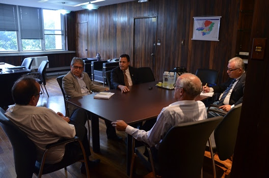 Durante a reunião, Luiz Sérgio sustentou que a localização dos setores é a que melhor atende ao público externo.