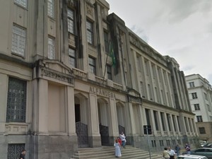 Auditores da Alfândega iniciam greve após assembleia em Santos, SP