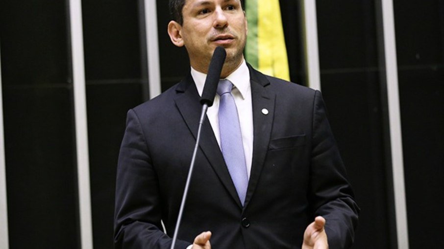 Bolsonaro não quer votar reforma administrativa, diz vice-presidente da Câmara