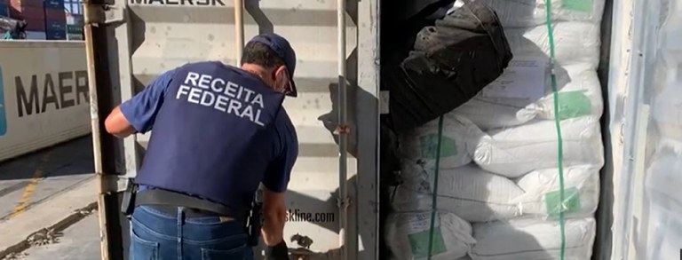 Receita Federal apreende 475 kg de cocaína em duas ações realizadas no Porto de Paranaguá (PR)